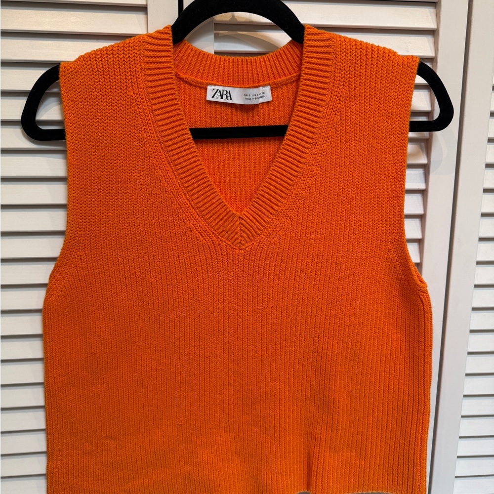 Zara Vibrant Orange V-Neck Knit Top
